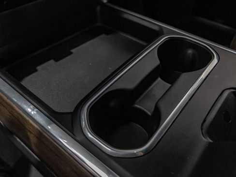 Used 2024 Chevrolet Silverado 2500 High Country w/ High Country Premium Package image 24