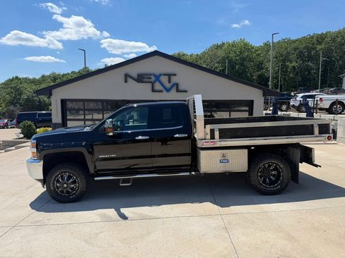 Used 2016 Chevrolet Silverado 3500 W/T w/ WT Convenience Package AWD/4WD image 6