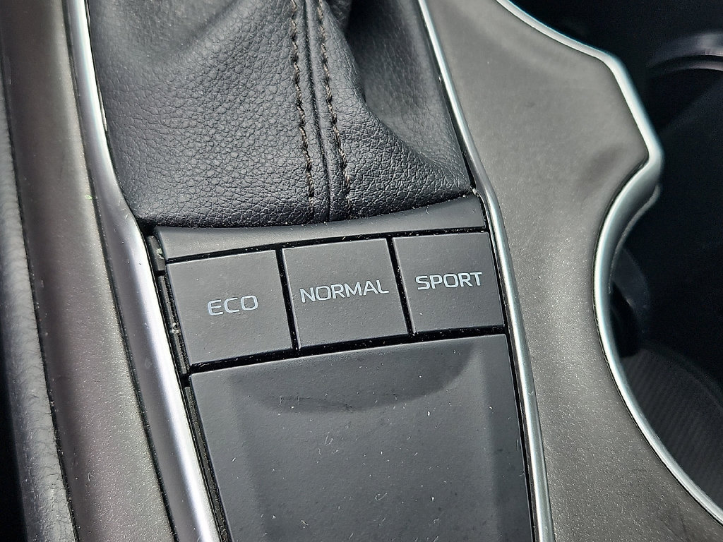 Certified 2024 Toyota Camry LE FWD image 21