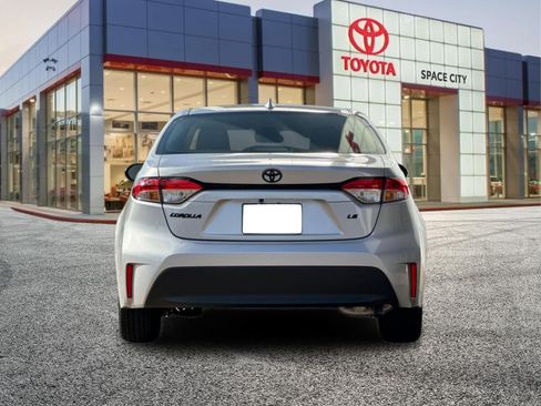 New 2026 Toyota Corolla LE FWD image 5