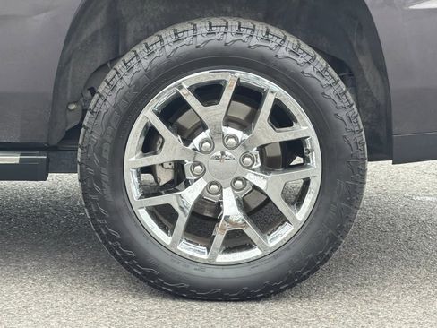 Used 2017 GMC Yukon Denali w/ Open Road Package image 29