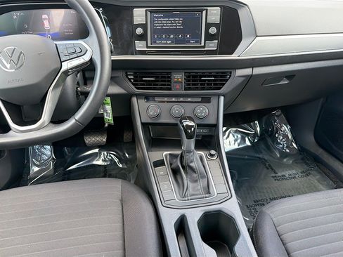 Used 2024 Volkswagen Jetta S FWD image 15