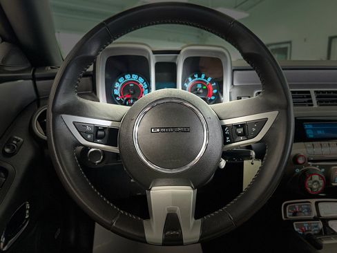 Used 2010 Chevrolet Camaro SS w/ RS Package RWD image 17