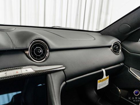 New 2025 Karma Revero Luxury image 34