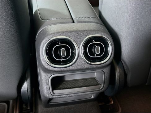 Certified 2026 Mercedes-Benz GLC 300 4MATIC image 31