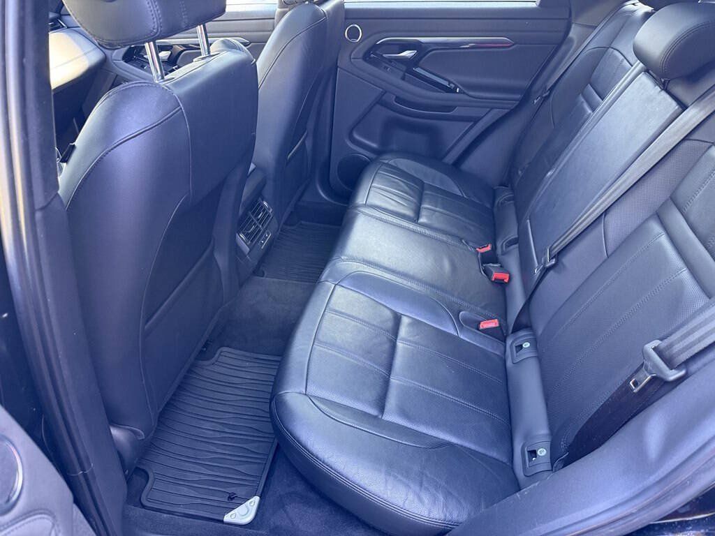 Used 2020 Land Rover Range Rover Evoque SE AWD/4WD image 20