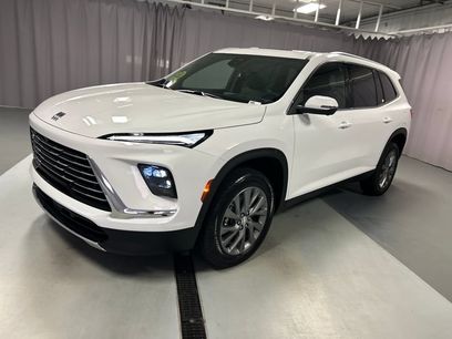 New 2026 Buick Enclave Preferred w/ Power Package