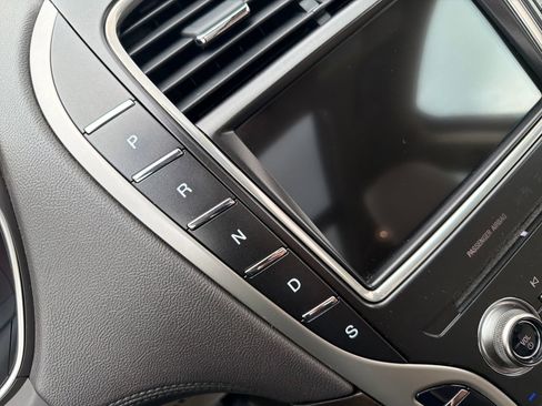 Used 2019 Lincoln Nautilus Reserve w/ Cargo Utility Package AWD/4WD image 26