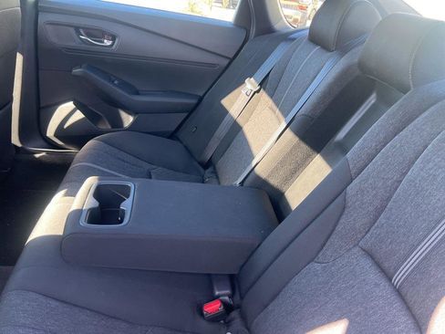 Used 2024 Honda Accord Sport image 30