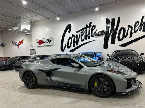 Used 2024 Chevrolet Corvette Z06 image 10