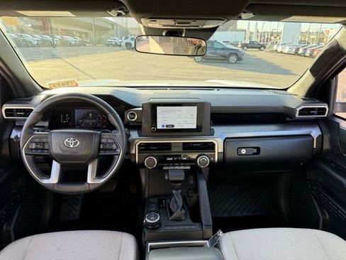 Certified 2025 Toyota 4Runner SR5 image 9