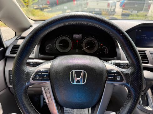 Used 2015 Honda Odyssey EX-L image 25