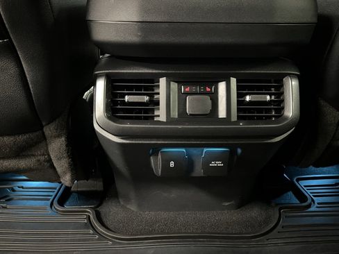 Used 2023 Ford F150 Lariat w/ Equipment Group 502A High image 59