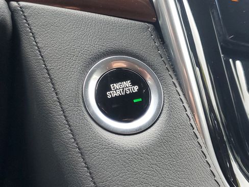 Used 2019 Cadillac Escalade 2WD image 30