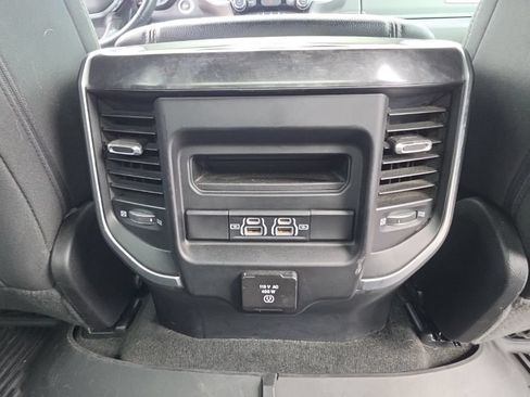 Used 2021 RAM 1500 Big Horn AWD/4WD image 29