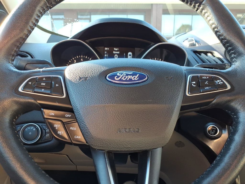 Used 2018 Ford Escape Titanium AWD/4WD image 22