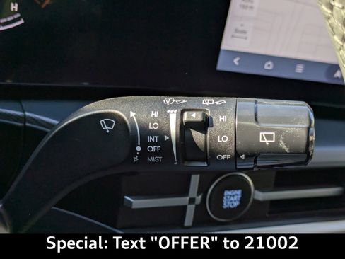 Used 2025 Hyundai Santa Fe XRT image 34