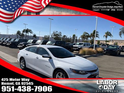 Used 2024 Chevrolet Malibu LT FWD image 1