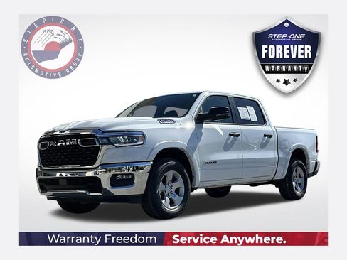 Used 2025 RAM 1500 Big Horn image 1