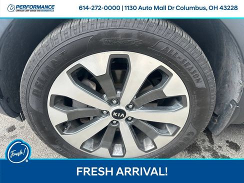 Used 2020 Kia Telluride EX w/ EX Premium Package AWD/4WD image 10