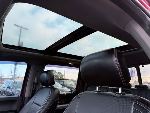 Used 2018 Ford F150 Lariat w/ Equipment Group 502A Luxury image 24