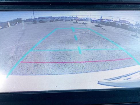 Used 2014 Toyota Camry SE image 25