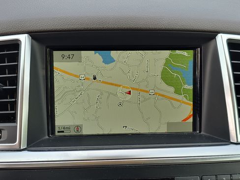 Used 2015 Mercedes-Benz ML 350 2WD image 23