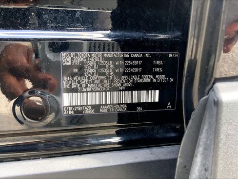Used 2024 Toyota RAV4 XLE FWD image 36