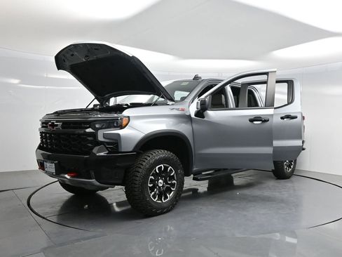 Used 2024 Chevrolet Silverado 1500 ZR2 w/ Technology Package AWD/4WD image 49