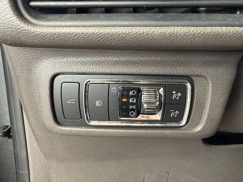 Used 2020 Lincoln Corsair Reserve w/ Equipment Group 201A AWD/4WD image 15