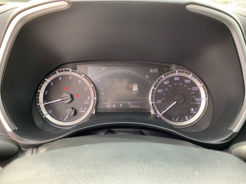 Used 2024 Toyota Highlander XLE image 33