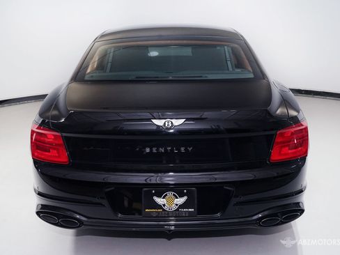 Used 2022 Bentley Flying Spur Plug-In Hybrid AWD/4WD image 7