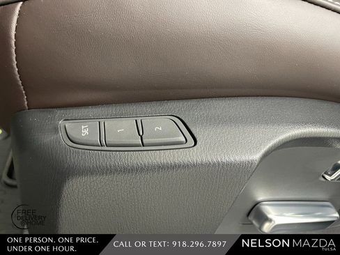 New 2025 MAZDA CX-5 Signature image 19