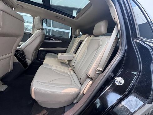 Used 2023 Lincoln Nautilus Reserve w/ Cargo Utility Package AWD/4WD image 24