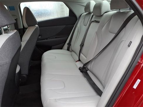 New 2026 Hyundai Elantra Limited image 11