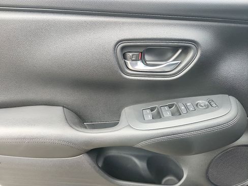 Certified 2023 Honda HR-V LX image 14