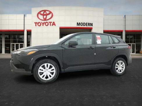 New 2026 Toyota Corolla Cross L image 8