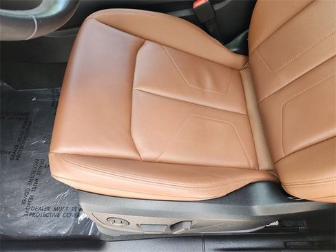 Used 2024 Audi Q3 2.0T Premium Plus image 23