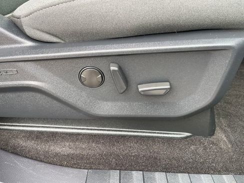 Used 2022 Ford F150 XLT w/ Equipment Group 302A High image 33