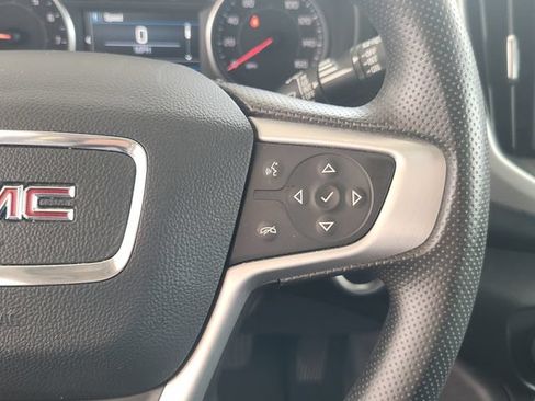 Used 2024 GMC Terrain SLE FWD image 29