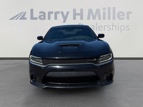 Used 2017 Dodge Charger R/T Scat Pack w/ Beats Audio Group RWD image 8