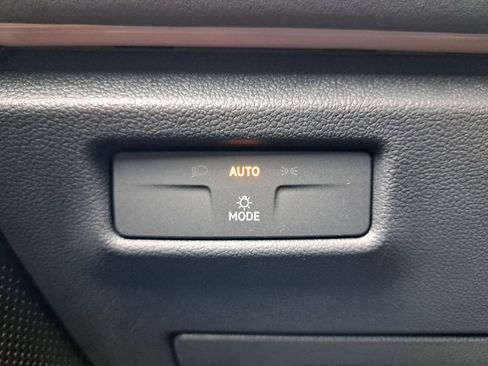 New 2025 Volkswagen Tiguan SE R-Line AWD/4WD image 26
