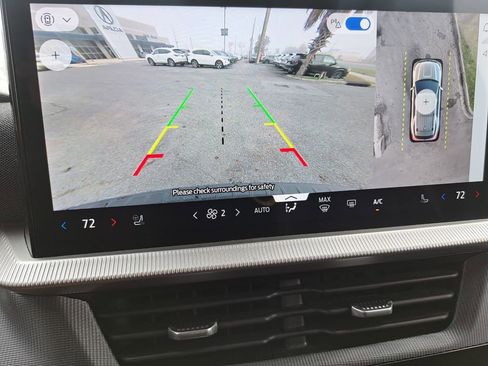 Used 2025 Ford Explorer ST-Line image 13