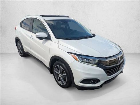 Certified 2021 Honda HR-V EX image 3