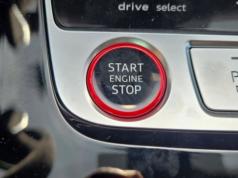 New 2025 Audi RS Q8 performance image 21