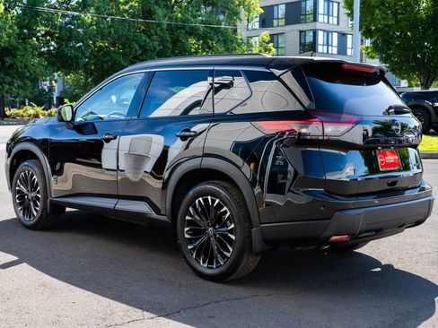 New 2026 Nissan Rogue Dark Armor AWD/4WD image 4
