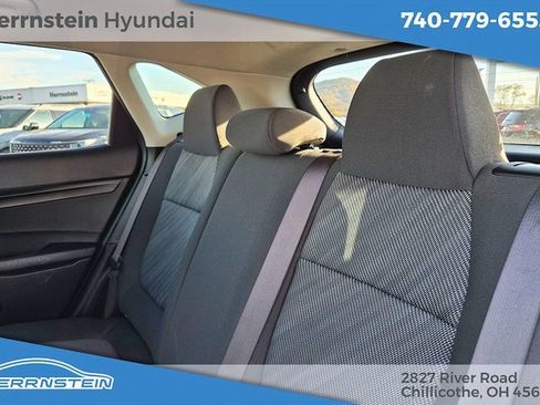 Used 2023 Kia Seltos LX image 23