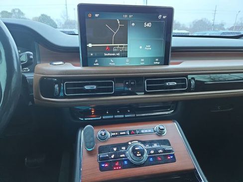 Used 2021 Lincoln Aviator Reserve w/ Equipment Group 208A image 25