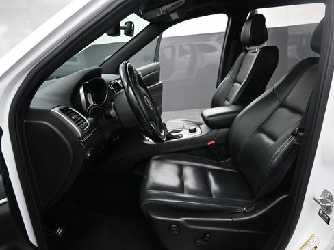 Used 2022 Jeep Grand Cherokee Limited AWD/4WD image 15