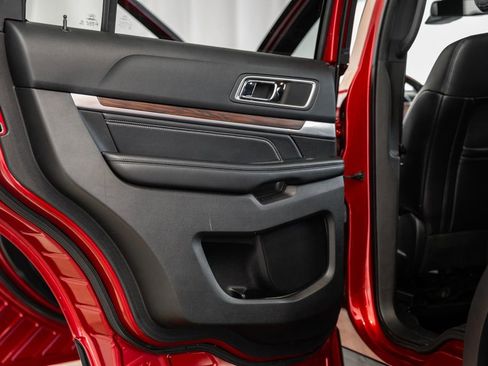 Used 2016 Ford Explorer Limited w/ Equipment Group 301A image 38